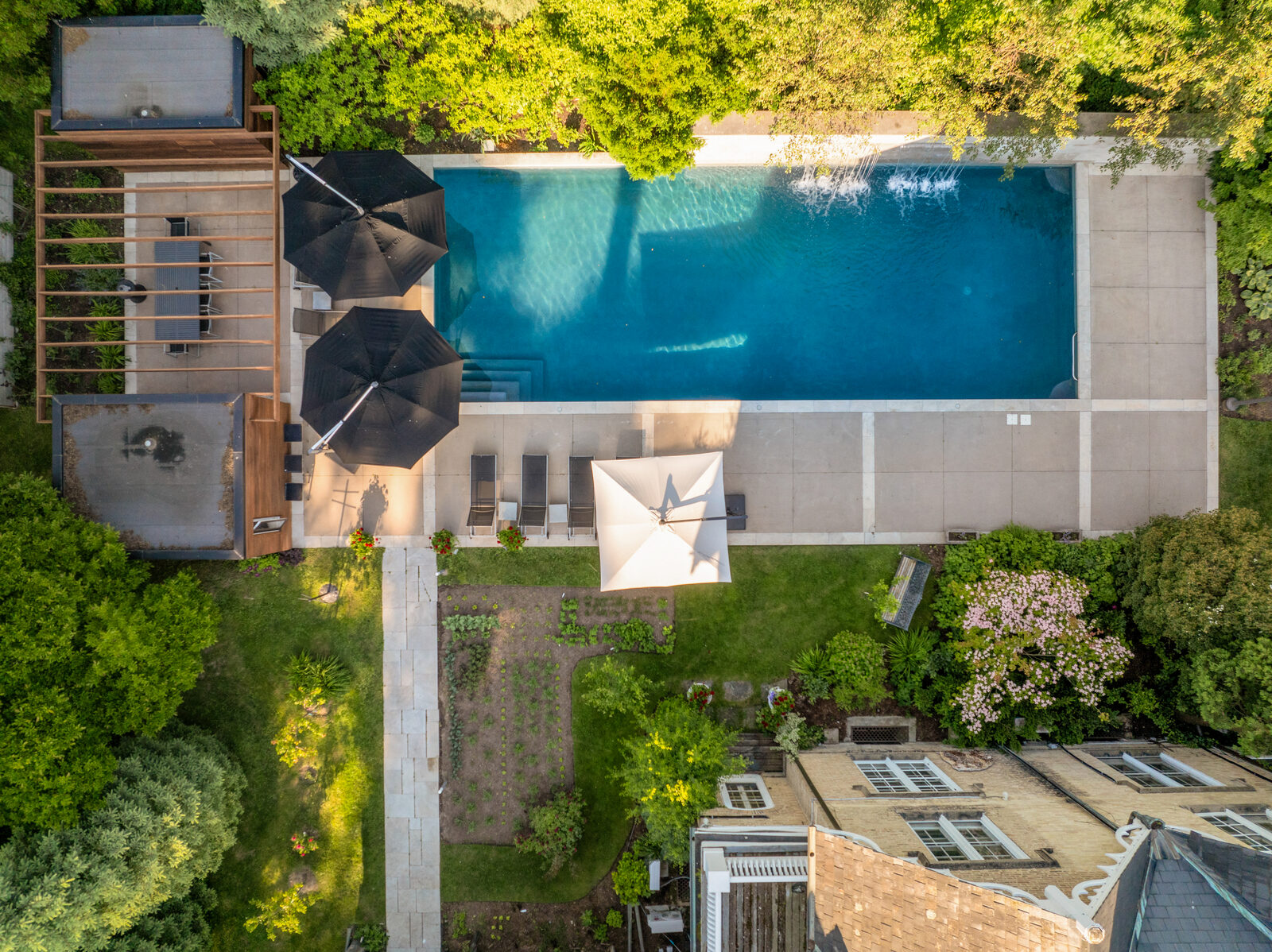 1 Banfield Street, the Whitlaw House, shot by TRE Media