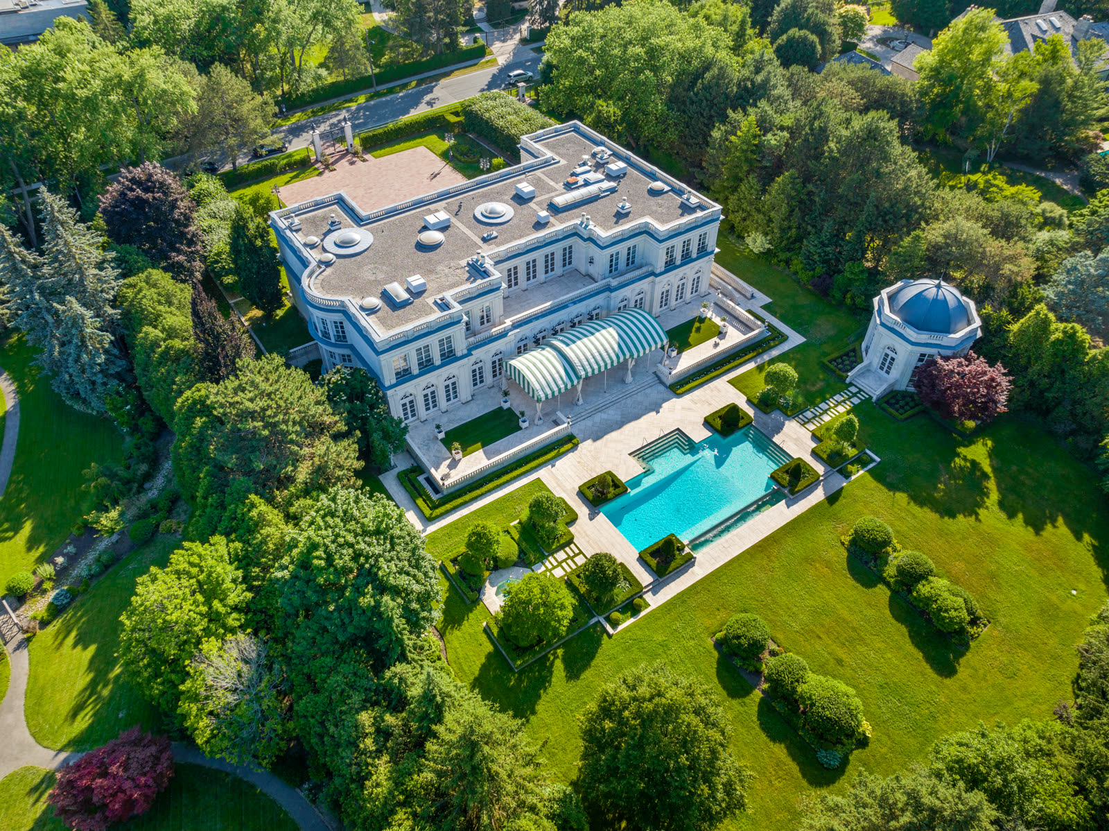 15 High Point Road, shot by TRE Media